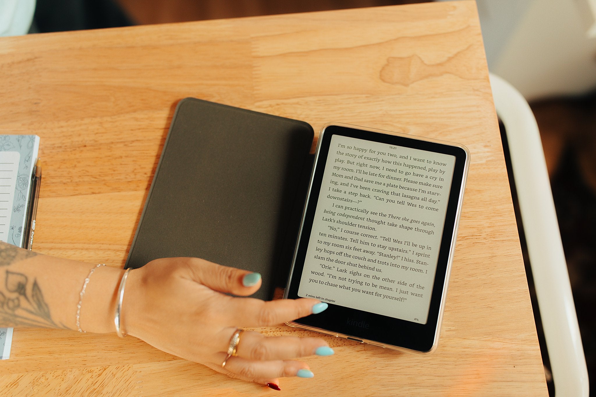 Blossom and Bow Kindle Case