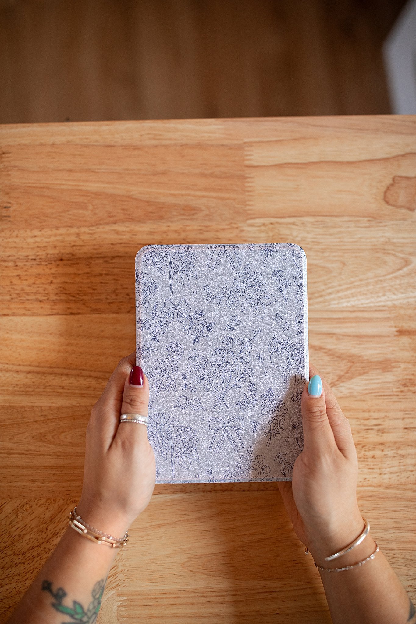 Blossom and Bow Kindle Case