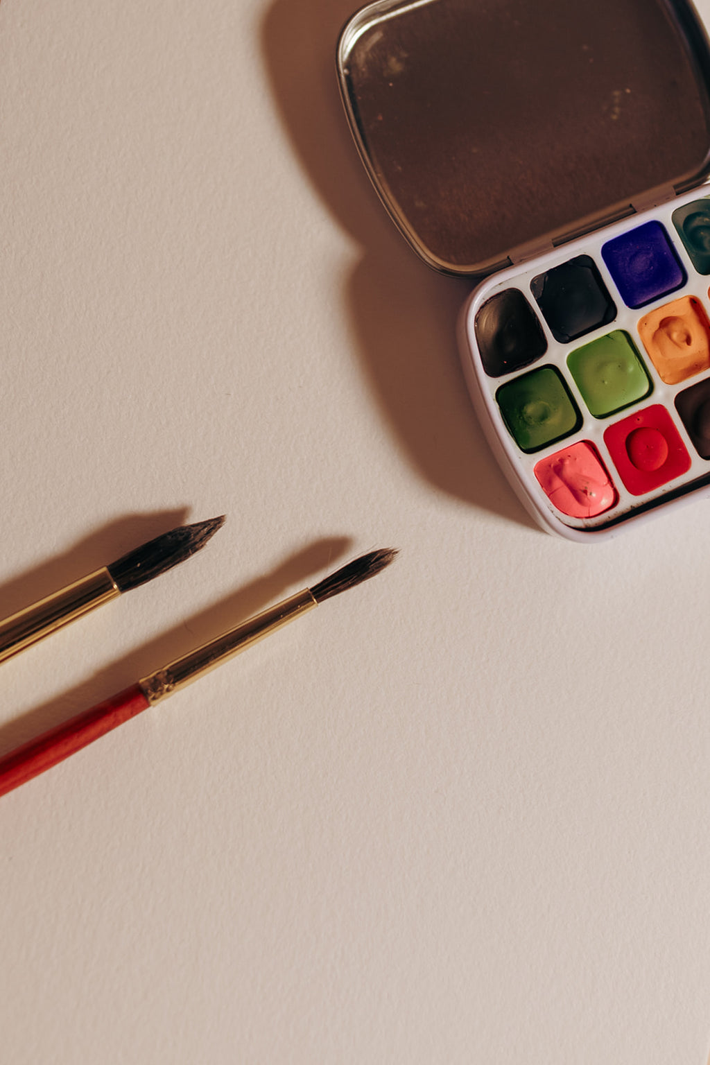 The Essentials: Mini Watercolor Palette