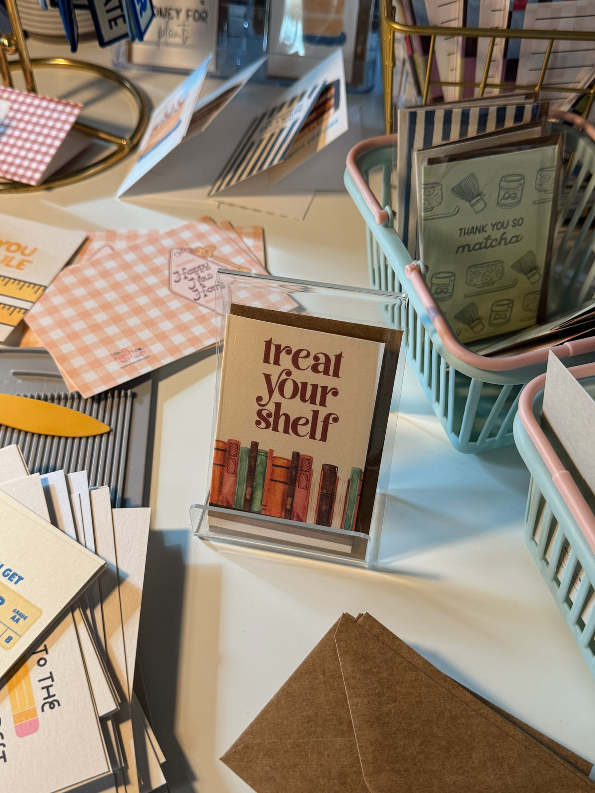 Mini Treat ur Bookshelf Note Card