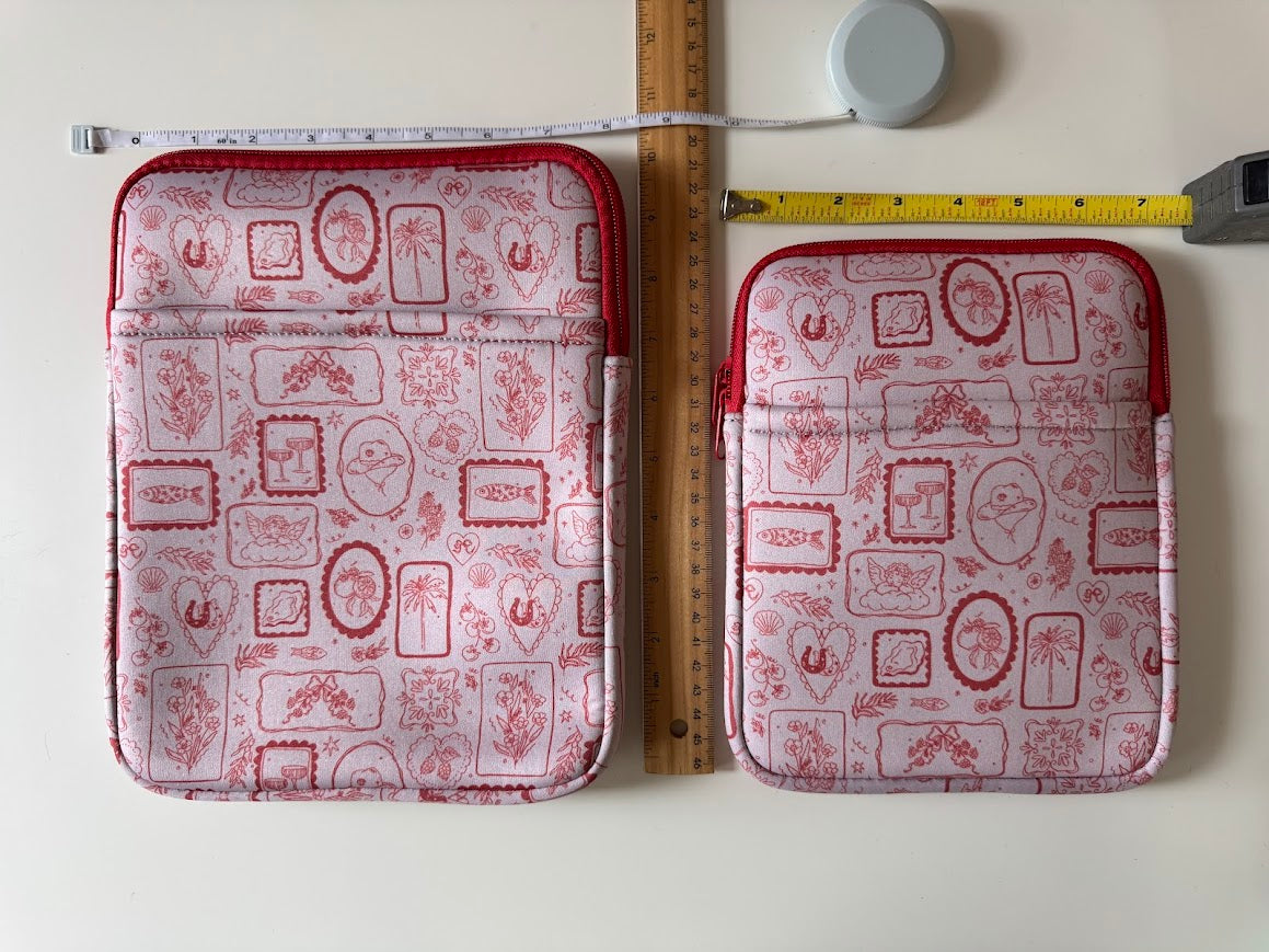 Seaside Dreams Tablet and Book Sleeve