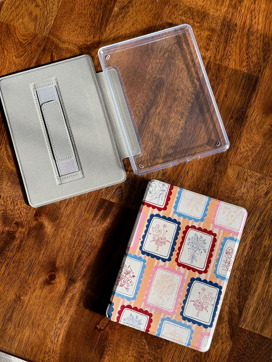 Framed Garden Kindle Case